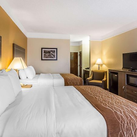Comfort Inn Near Frost Bank Center San Antonio Buitenkant foto