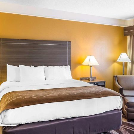 Comfort Inn Near Frost Bank Center San Antonio Buitenkant foto