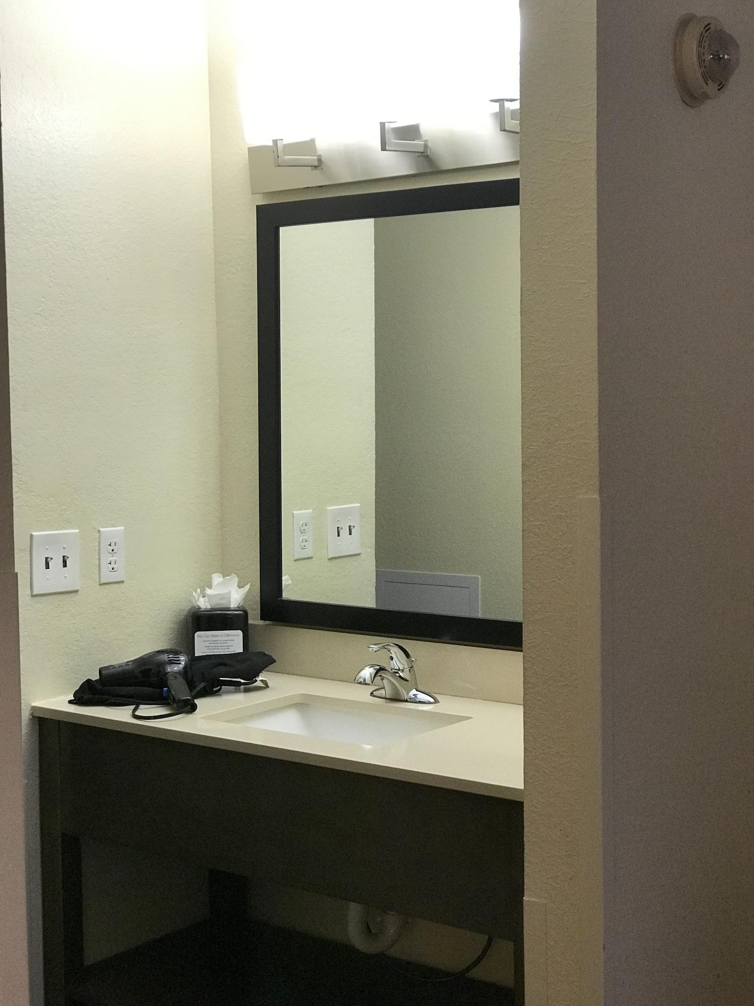 Comfort Inn Near Frost Bank Center San Antonio Buitenkant foto
