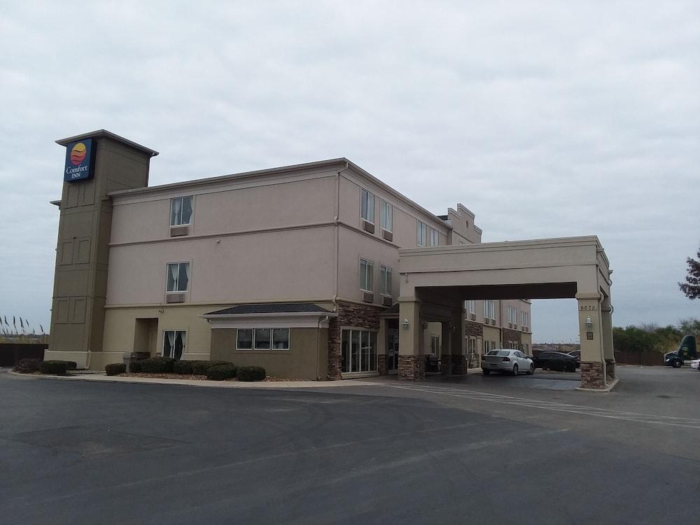Comfort Inn Near Frost Bank Center San Antonio Buitenkant foto