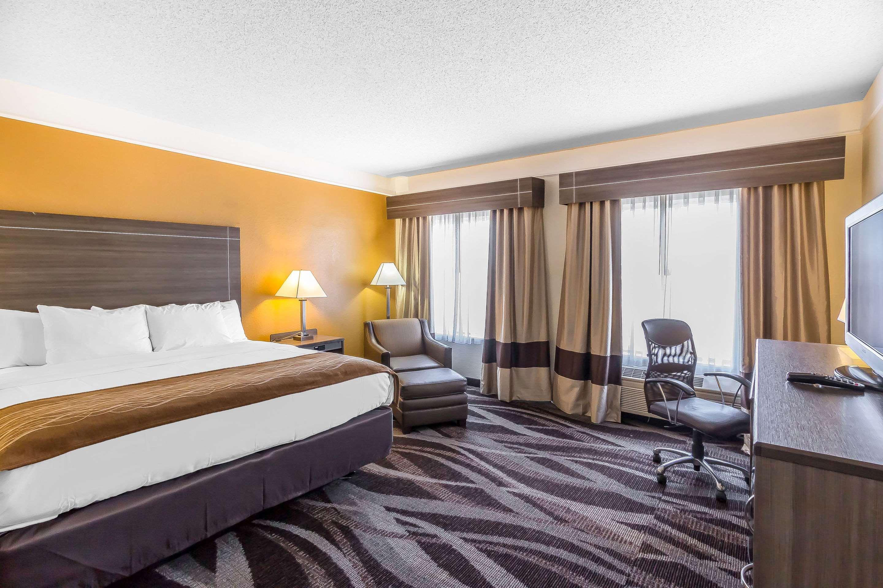 Comfort Inn Near Frost Bank Center San Antonio Buitenkant foto