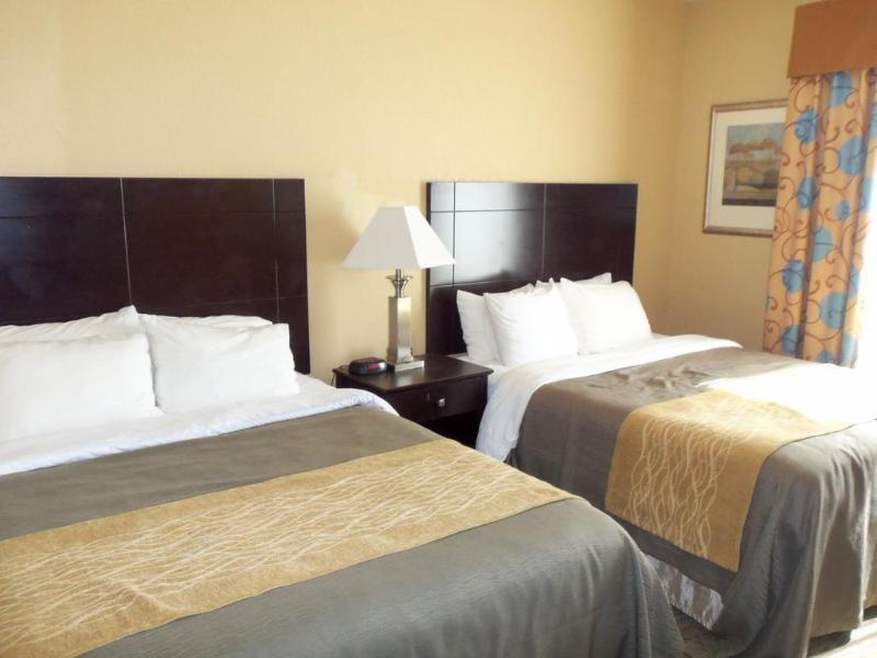 Comfort Inn Near Frost Bank Center San Antonio Buitenkant foto