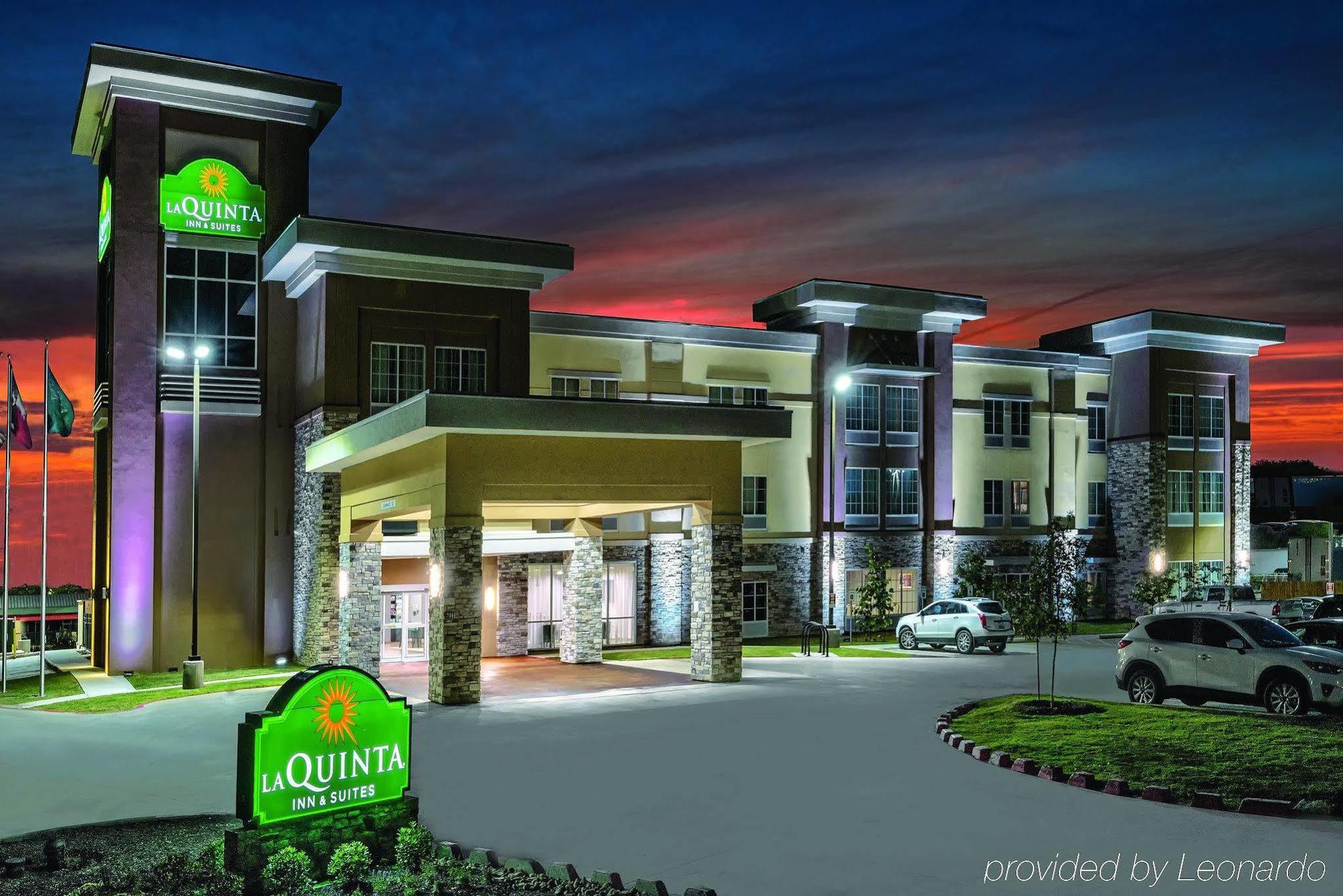 Comfort Inn Near Frost Bank Center San Antonio Buitenkant foto